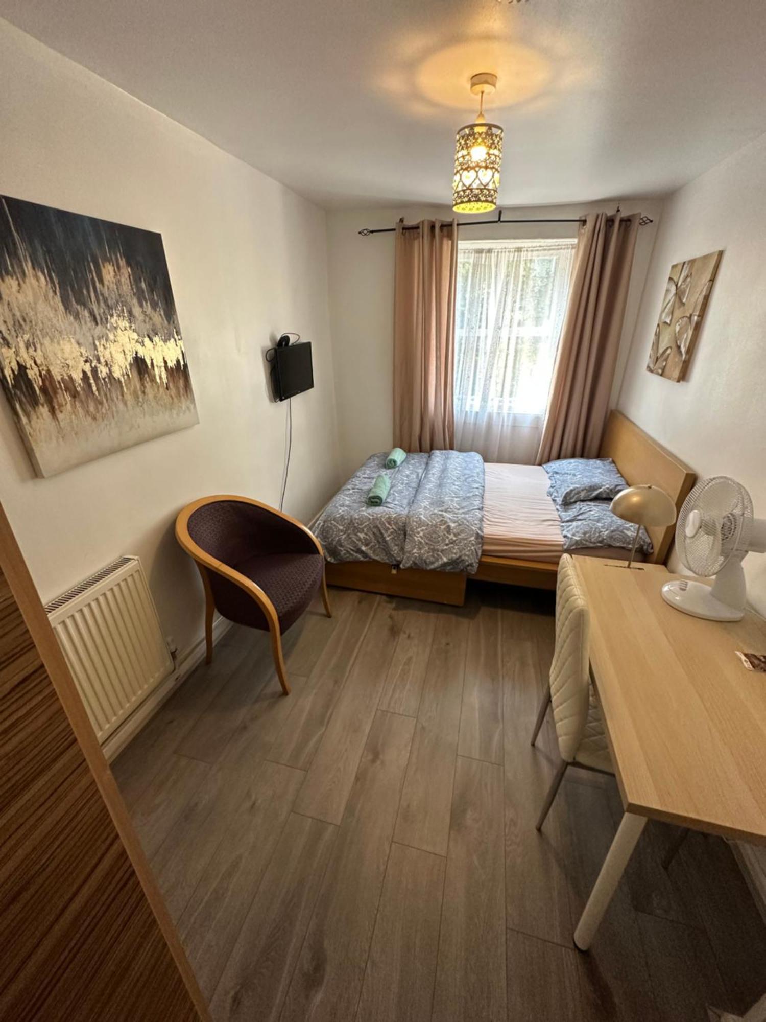 City Apartment 2 London Bagian luar foto